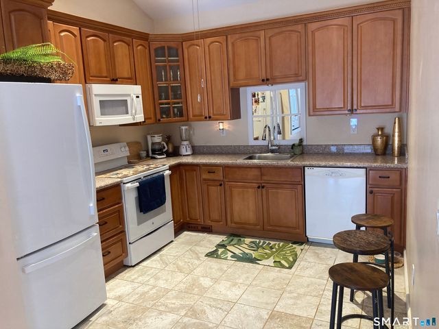 4 Park Avenue 1, Wolcott, CT 06716