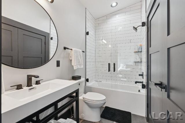 8676 Cherry Point Drive, Manitou Beach, MI 49253