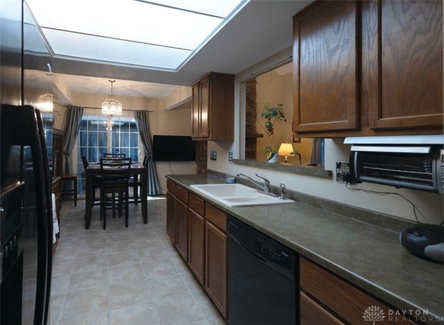 2672 Orchard Run Road, West Carrollton, OH 45449