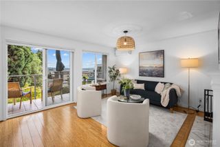 1311 12th Avenue S #F401, Seattle, WA 98144