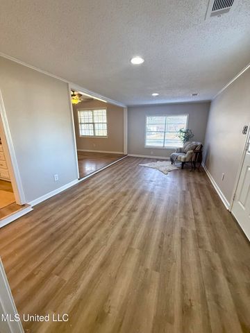 7146 W Carrolton Drive, Southaven, MS 38671