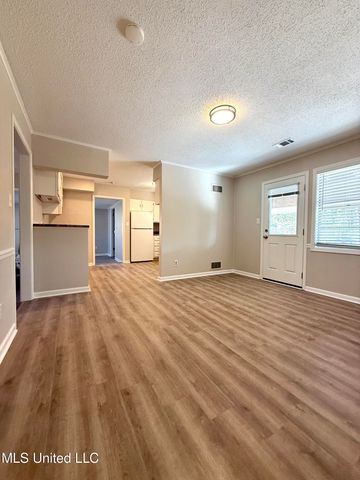 7146 W Carrolton Drive, Southaven, MS 38671