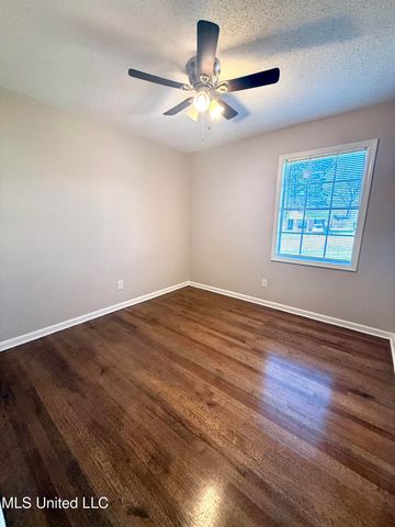 7146 W Carrolton Drive, Southaven, MS 38671