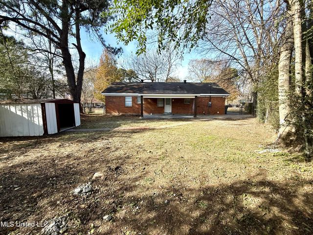 7146 W Carrolton Drive, Southaven, MS 38671