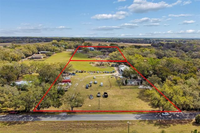 8302 WIRE ROAD, Zephyrhills, FL 33540