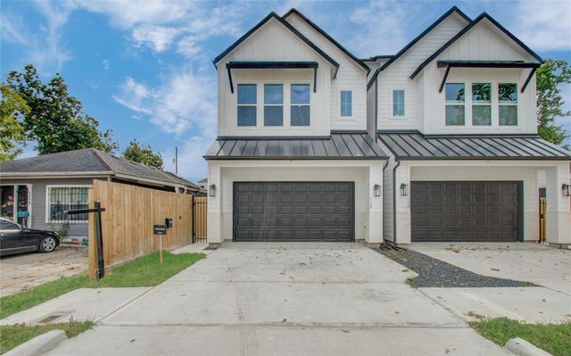 110 E 28th Street, Houston, TX 77008