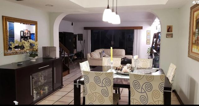 10144 Costa Del Sol Blvd, Doral, FL 33178