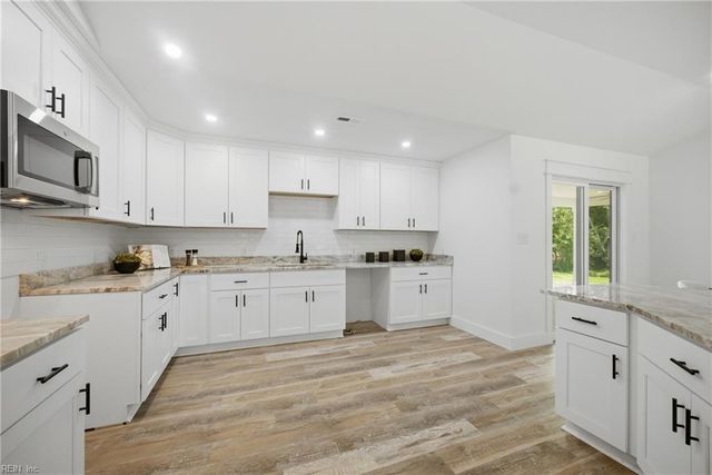 1629 Shillelagh RD, Chesapeake, VA 23323