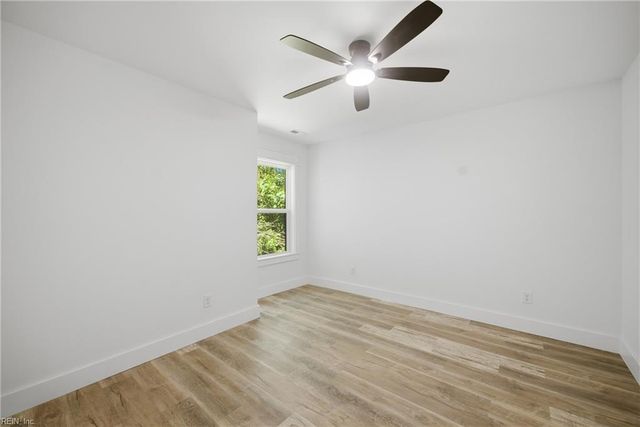 1629 Shillelagh RD, Chesapeake, VA 23323