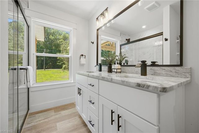 1629 Shillelagh RD, Chesapeake, VA 23323