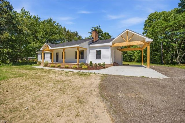 1629 Shillelagh RD, Chesapeake, VA 23323
