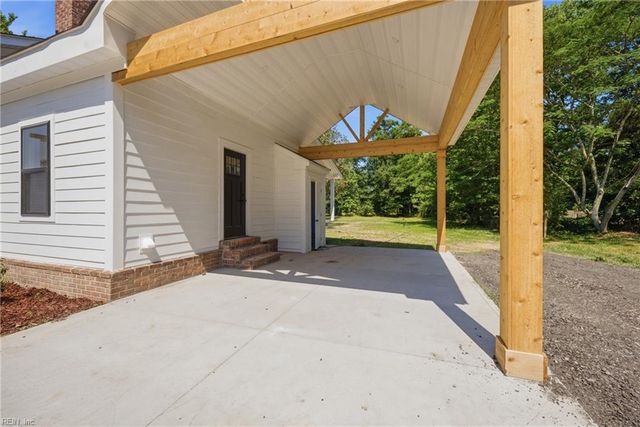 1629 Shillelagh RD, Chesapeake, VA 23323