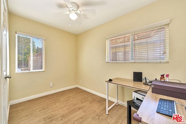 2837 W Avenue 33, Los Angeles, CA 90065