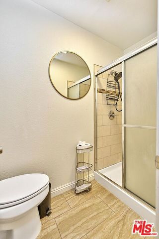 2837 W Avenue 33, Los Angeles, CA 90065