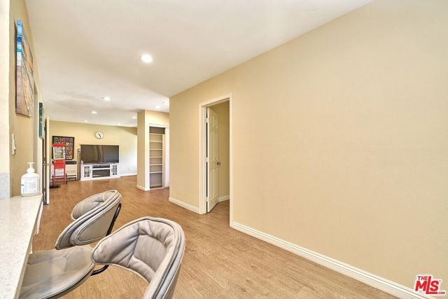 2837 W Avenue 33, Los Angeles, CA 90065
