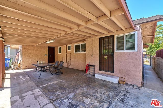 2837 W Avenue 33, Los Angeles, CA 90065