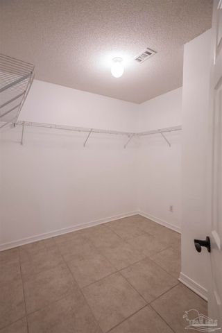 1264 Greystone Ln, Pensacola, FL 32514