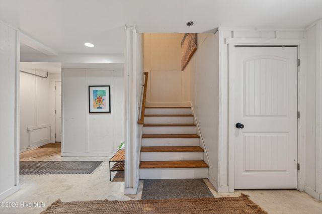 30 W Greensboro Street, Wrightsville Beach, NC 28480