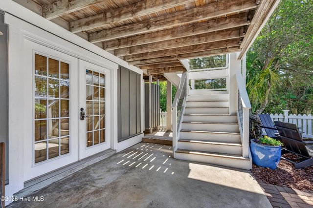 30 W Greensboro Street, Wrightsville Beach, NC 28480