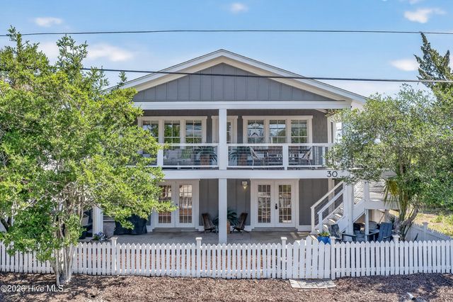 30 W Greensboro Street, Wrightsville Beach, NC 28480