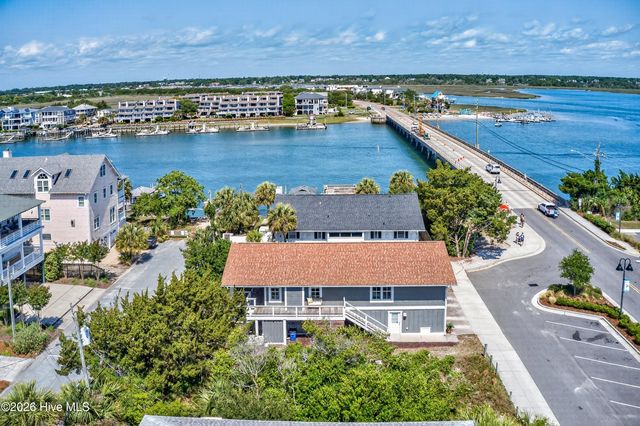 30 W Greensboro Street, Wrightsville Beach, NC 28480