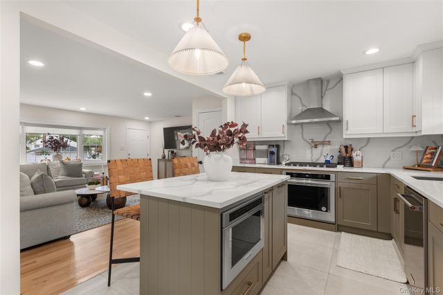 205 Timberpoint Road, East Islip, NY 11730