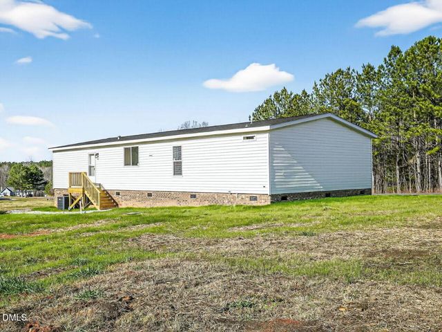 133 Sandy Plains Lane, Henderson, NC 27537