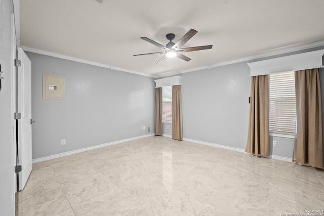 6739 TEZEL BND, San Antonio, TX 78250