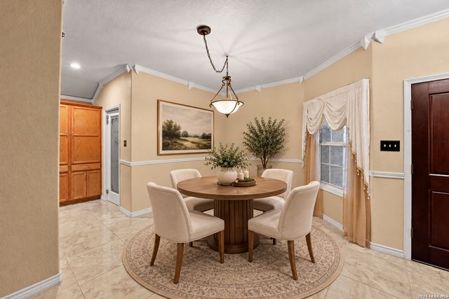 6739 TEZEL BND, San Antonio, TX 78250