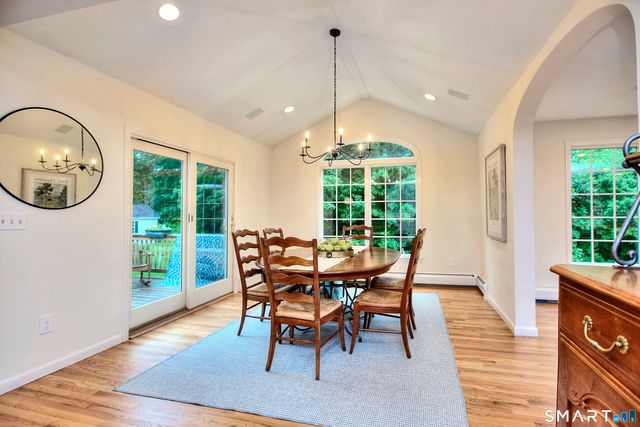 4 North Valley Road, Ridgefield, CT 06877
