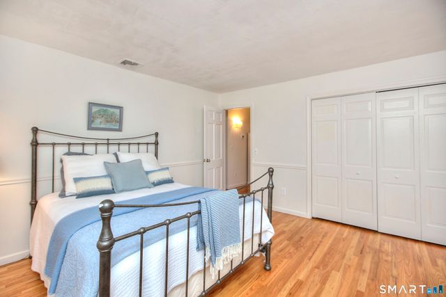4 North Valley Road, Ridgefield, CT 06877