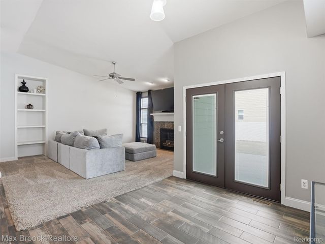 57103 Decora Park Boulevard, New Haven Village, MI 48048