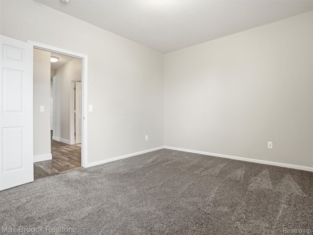 57103 Decora Park Boulevard, New Haven Village, MI 48048