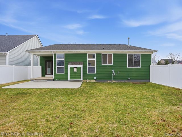 57103 Decora Park Boulevard, New Haven Village, MI 48048