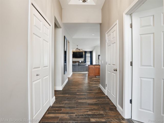 57103 Decora Park Boulevard, New Haven Village, MI 48048