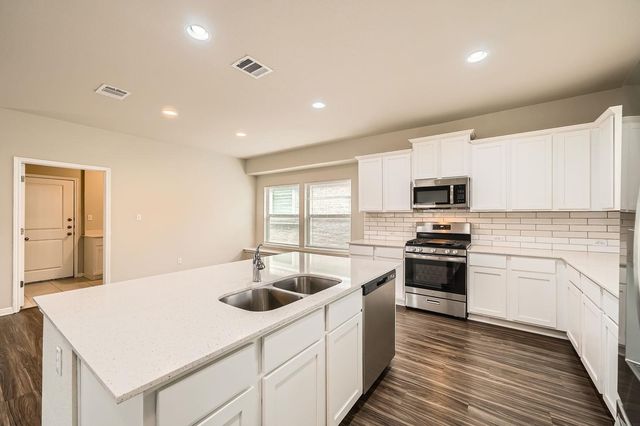 121 Pentro PATH, Georgetown, TX 78626
