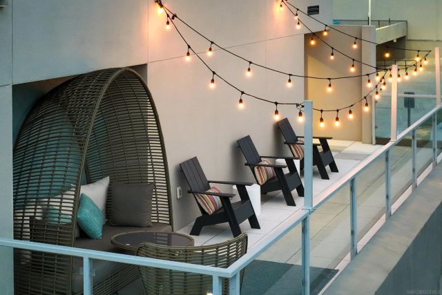 355 N Cleveland Street 405, Oceanside, CA 92054