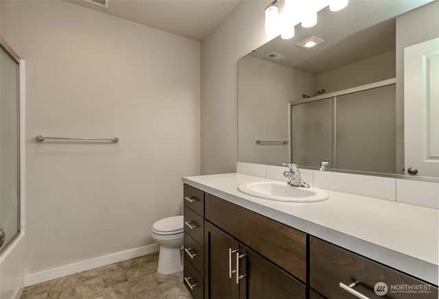 7713 208th Avenue E, Bonney Lake, WA 98391