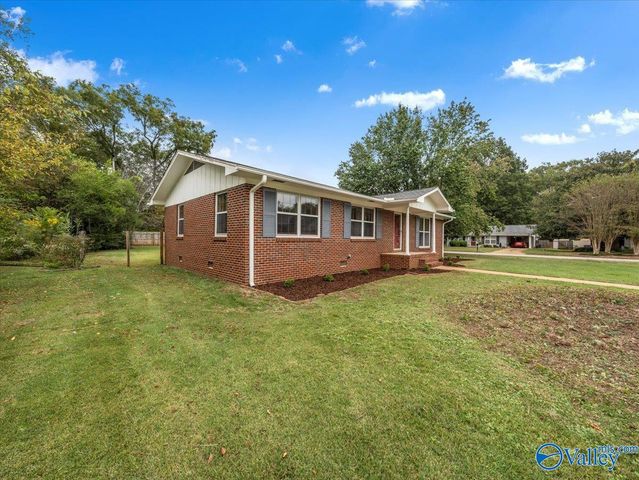 2416 Elliott Street SE, Decatur, AL 35601