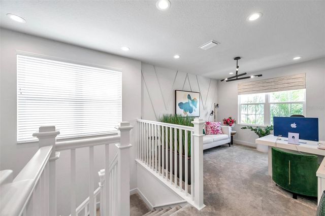 32203 MAHOGANY VALLEY DRIVE, Wesley Chapel, FL 33543
