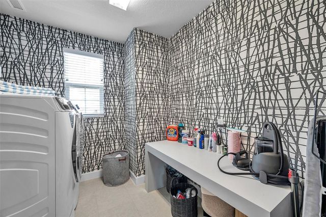 32203 MAHOGANY VALLEY DRIVE, Wesley Chapel, FL 33543