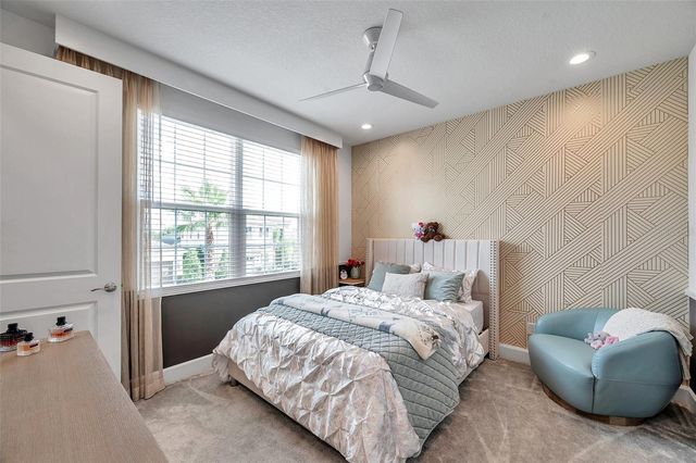 32203 MAHOGANY VALLEY DRIVE, Wesley Chapel, FL 33543