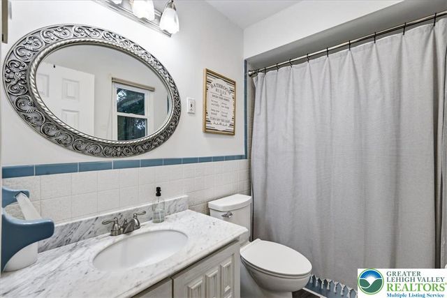 1704 Gable Drive, Coopersburg Boro, PA 18036