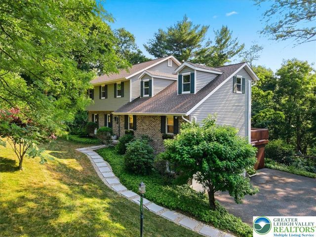 1704 Gable Drive, Coopersburg Boro, PA 18036