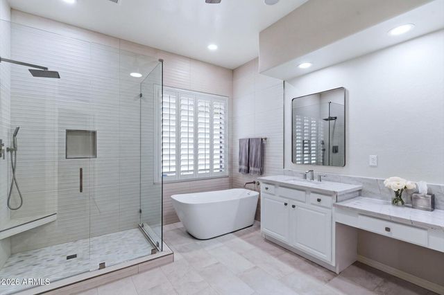 10766 E PALM RIDGE Drive, Scottsdale, AZ 85255