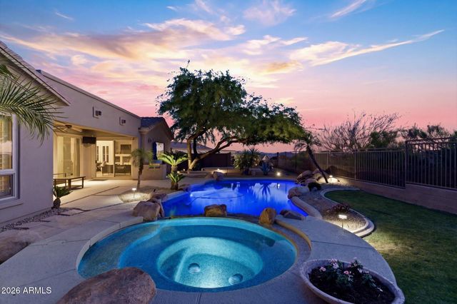 10766 E PALM RIDGE Drive, Scottsdale, AZ 85255