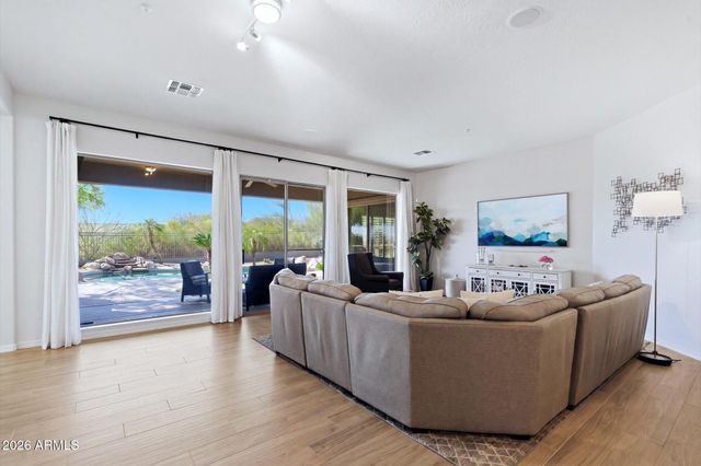 10766 E PALM RIDGE Drive, Scottsdale, AZ 85255
