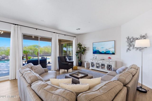 10766 E PALM RIDGE Drive, Scottsdale, AZ 85255