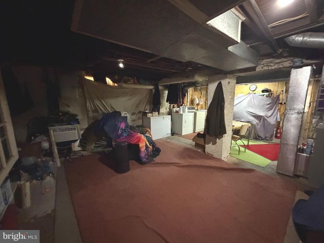 25 W 33RD ST, Reading, PA 19606