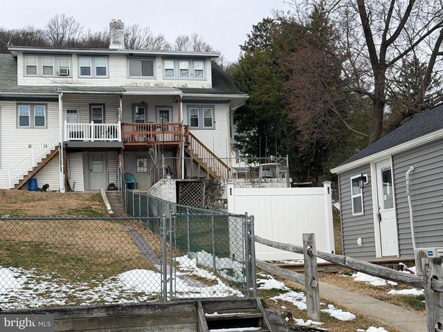 25 W 33RD ST, Reading, PA 19606